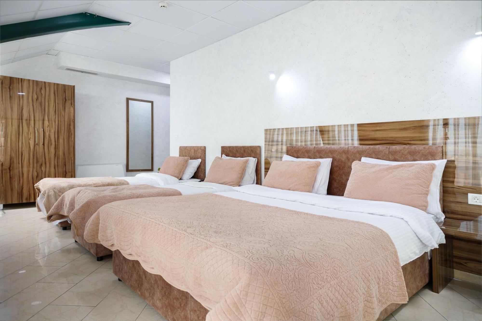 Green Center Gili Γκόστιβαρ Δωμάτιο φωτογραφία