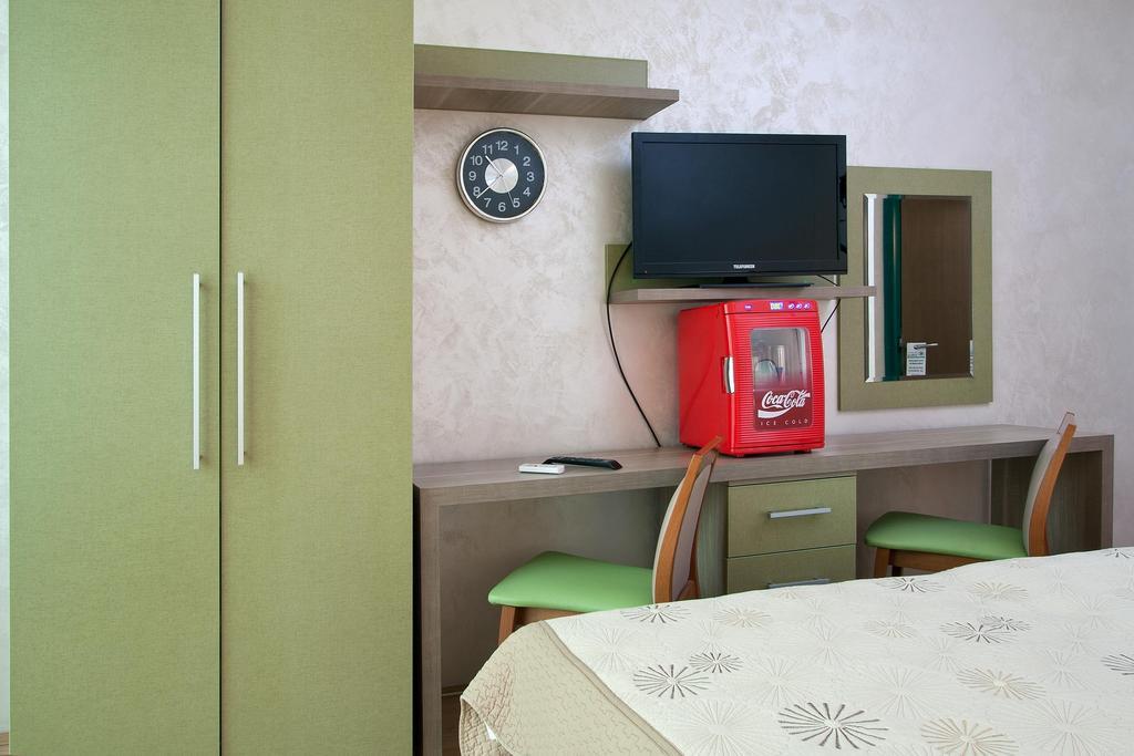 Green Center Gili Γκόστιβαρ Δωμάτιο φωτογραφία