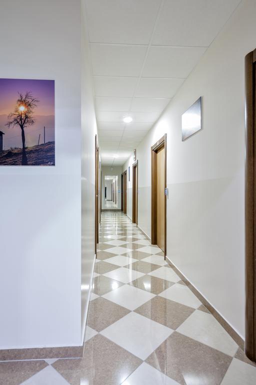 Green Center Gili Γκόστιβαρ Εξωτερικό φωτογραφία