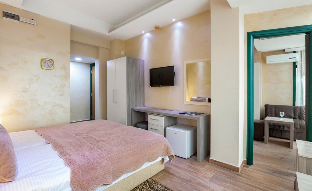 Green Center Gili Γκόστιβαρ Εξωτερικό φωτογραφία