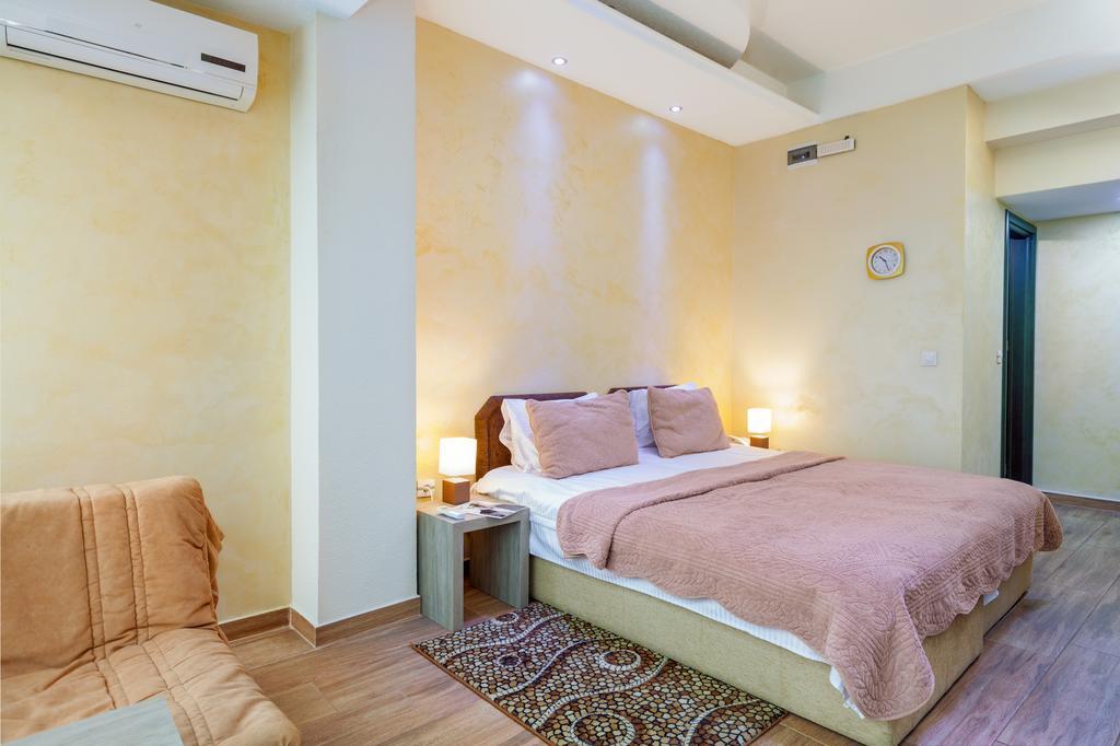 Green Center Gili Γκόστιβαρ Εξωτερικό φωτογραφία