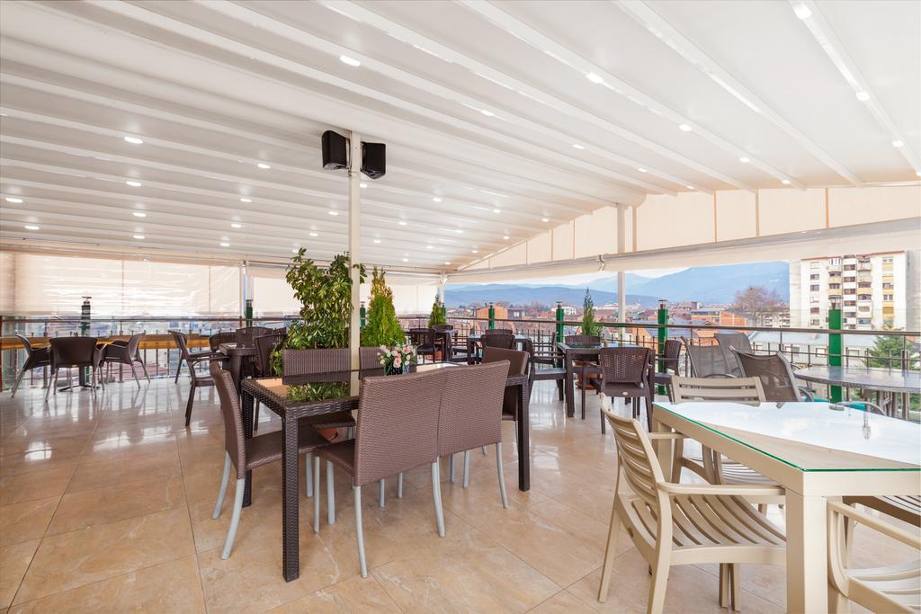 Green Center Gili Γκόστιβαρ Εξωτερικό φωτογραφία